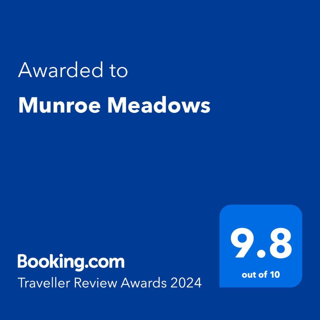 Munroe Meadows Apartment Mundrothuruth Bagian luar foto