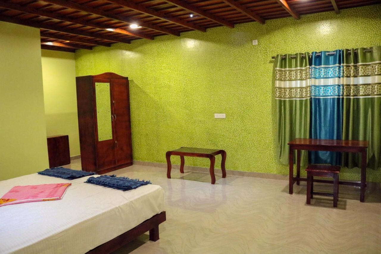 Munroe Meadows Apartment Mundrothuruth Bagian luar foto